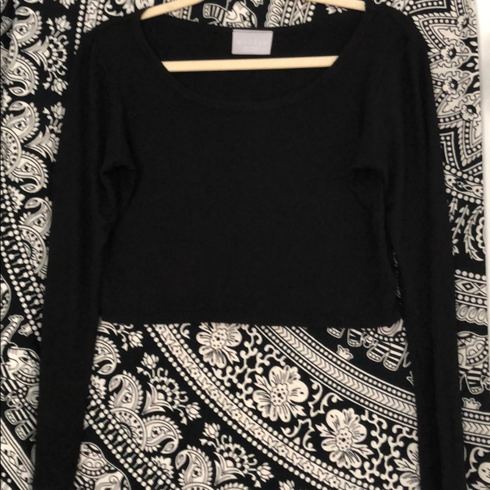 CROPPED BLACK RIBBED COTTON TOP - Picture 1 of 5